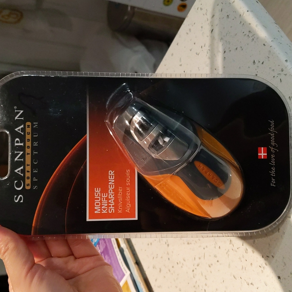 Scanpan Knife Sharpener